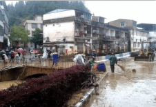 暴雨致梅州2人遇難 強降雨還將持續(xù)數(shù)日