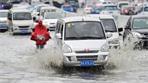 山西太原遭遇強(qiáng)降雨 城市多路段成“汪洋”